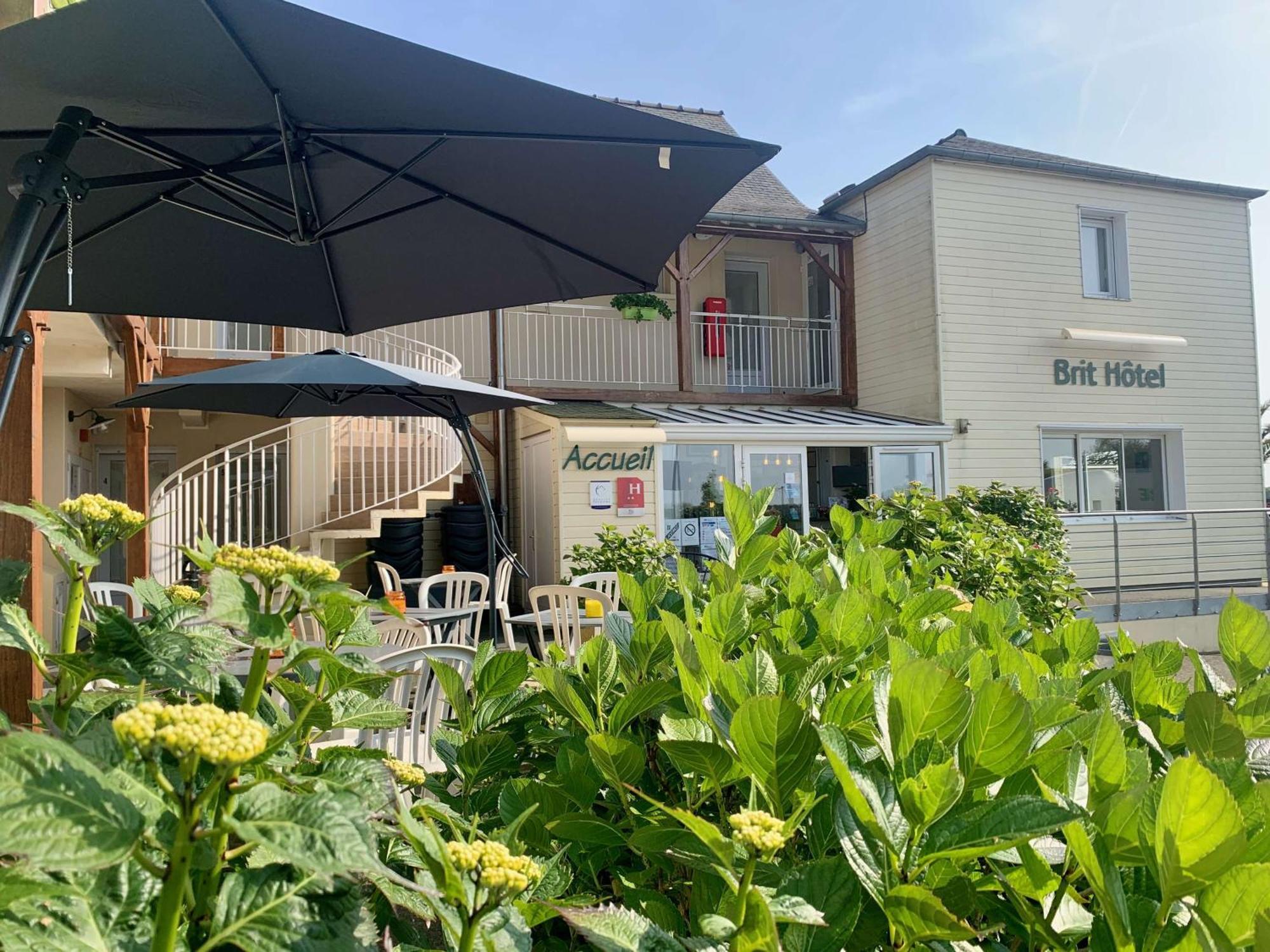 Brit Hotel Lannion-Perros Guirec ภายนอก รูปภาพ