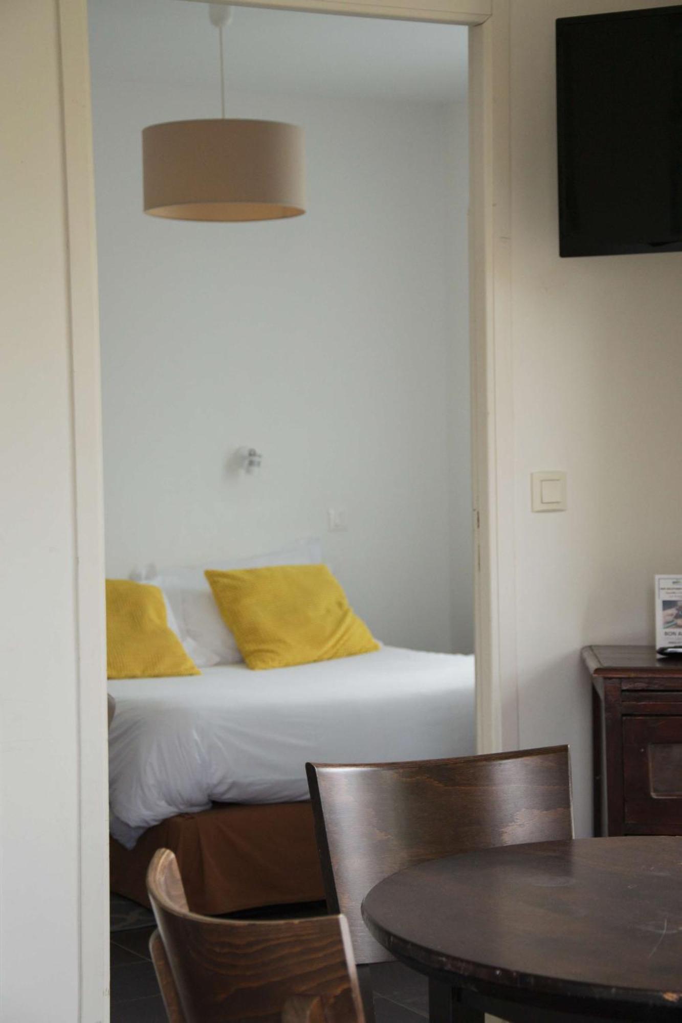 Brit Hotel Lannion-Perros Guirec ภายนอก รูปภาพ