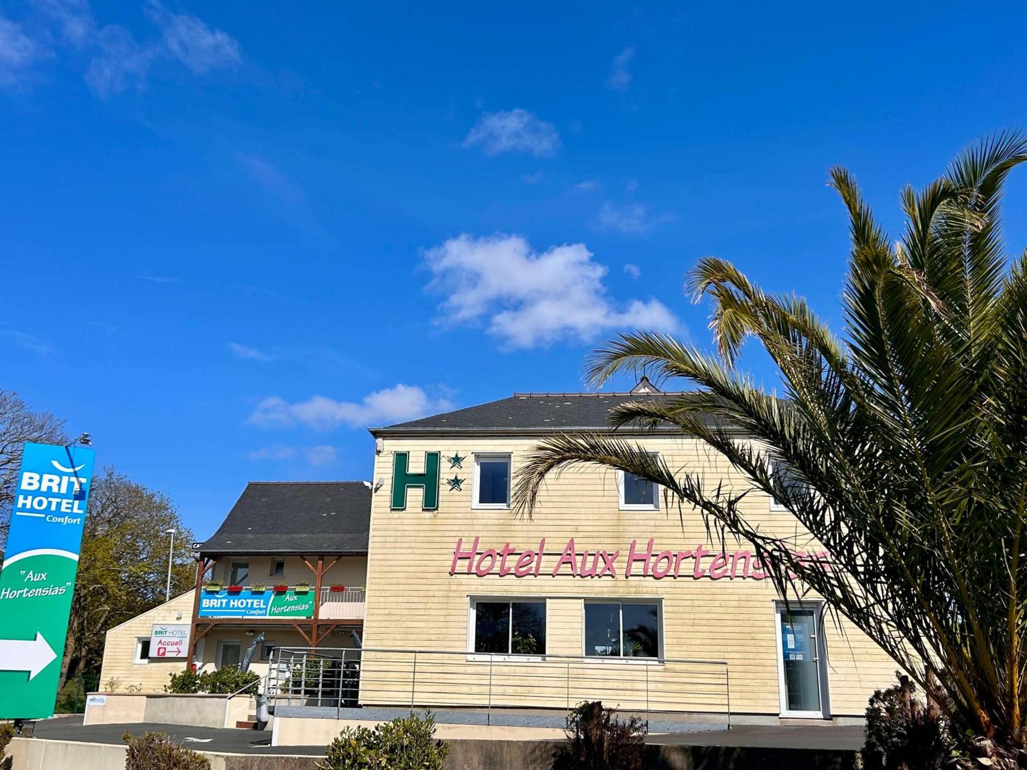 Brit Hotel Lannion-Perros Guirec ภายนอก รูปภาพ